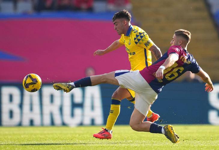 塞维利亚险胜德国,迪马利亚刷新纪录 塞维利亚险胜德国,迪马利亚刷新纪录