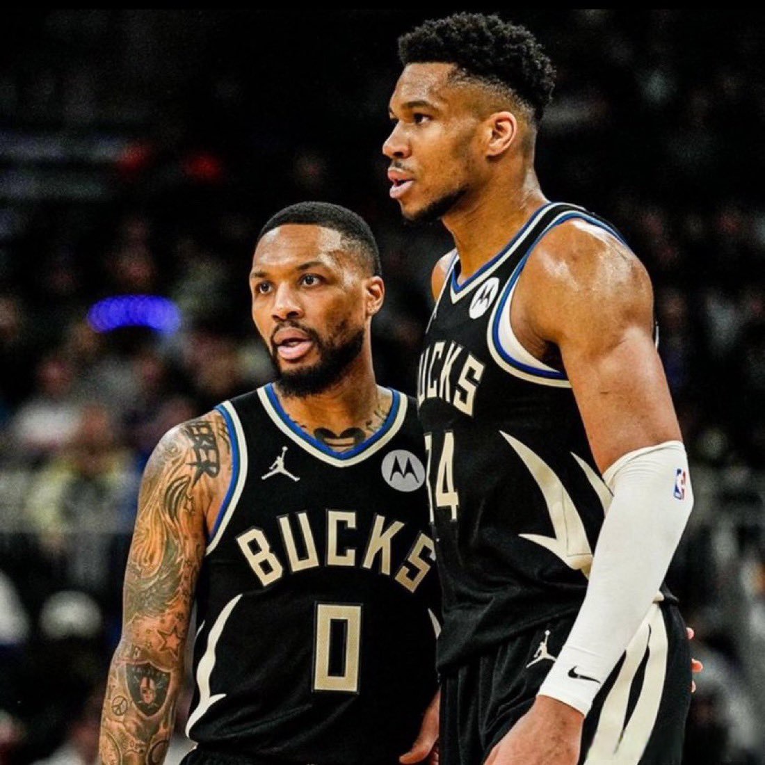 雄鹿险胜法国男篮，伦纳德打破历史纪录