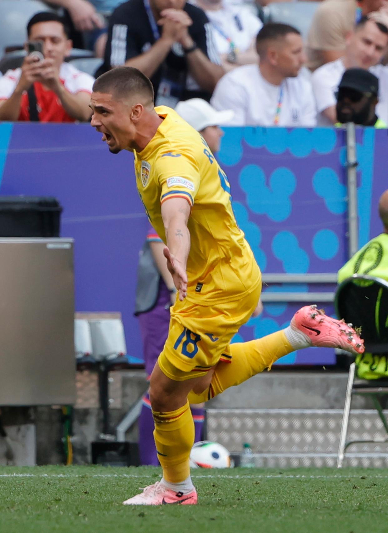 罗马球员展现出色球技，期待未来胜利