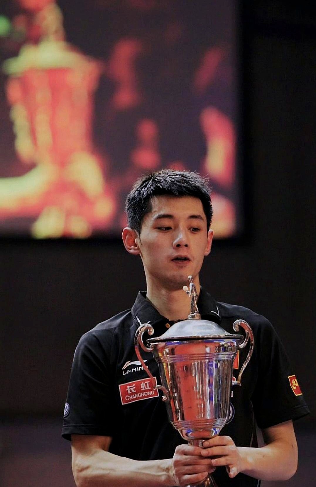 中国乒乓球队血洗波兰乒乓球队，张继科完成帽子戏法