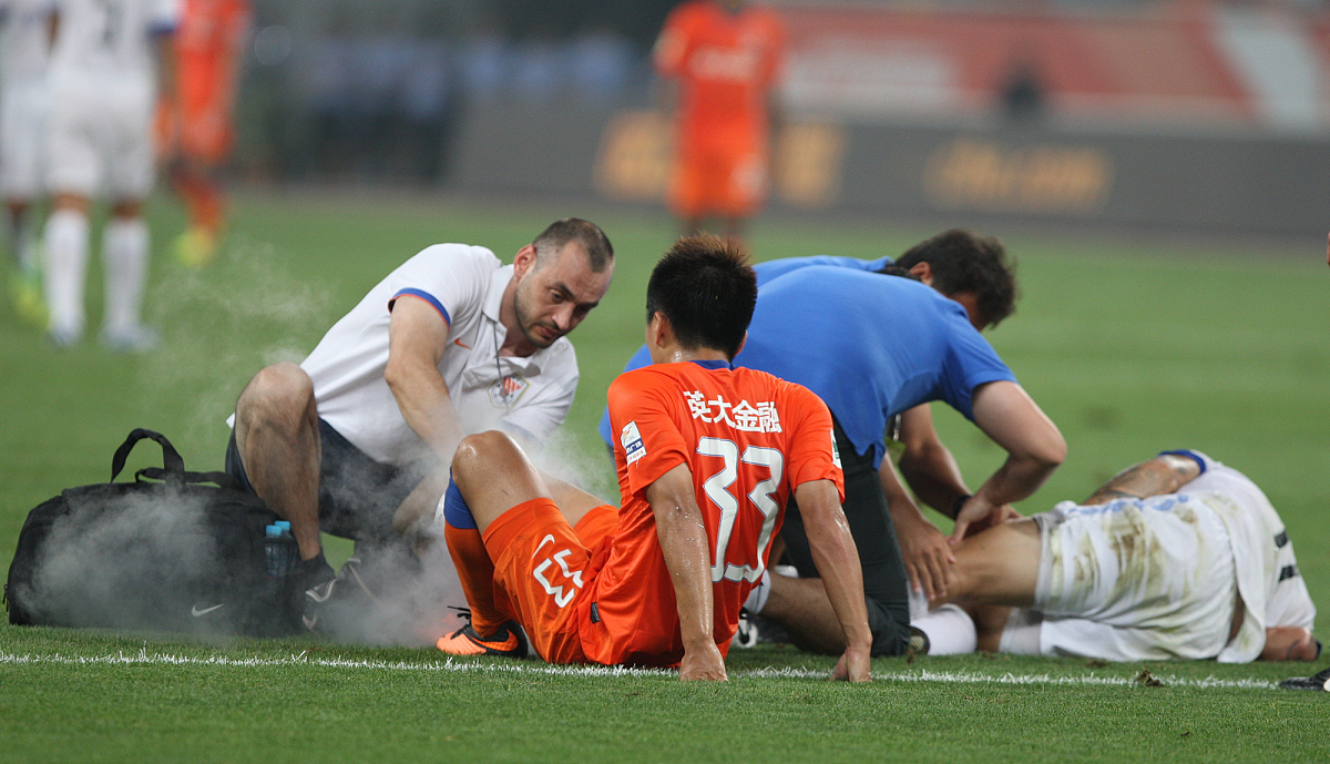 球队防守漏洞暴露，被对手破解得分