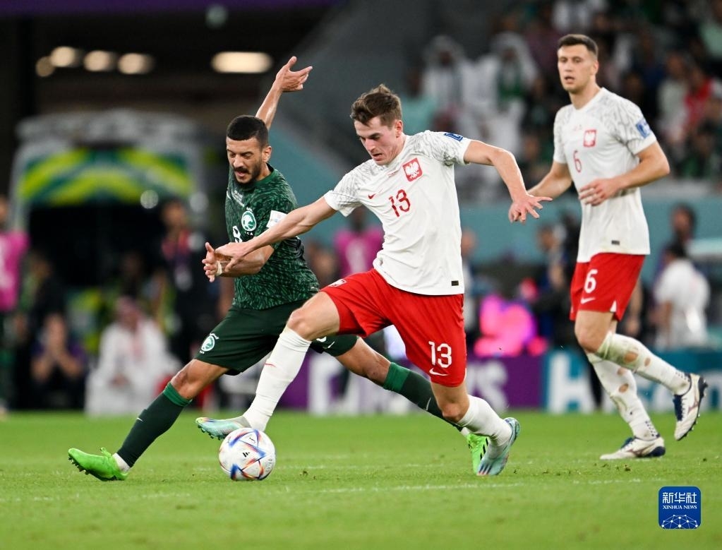 波兰乒乓球队力克瑞典乒乓球队，水谷隼绝境逆转