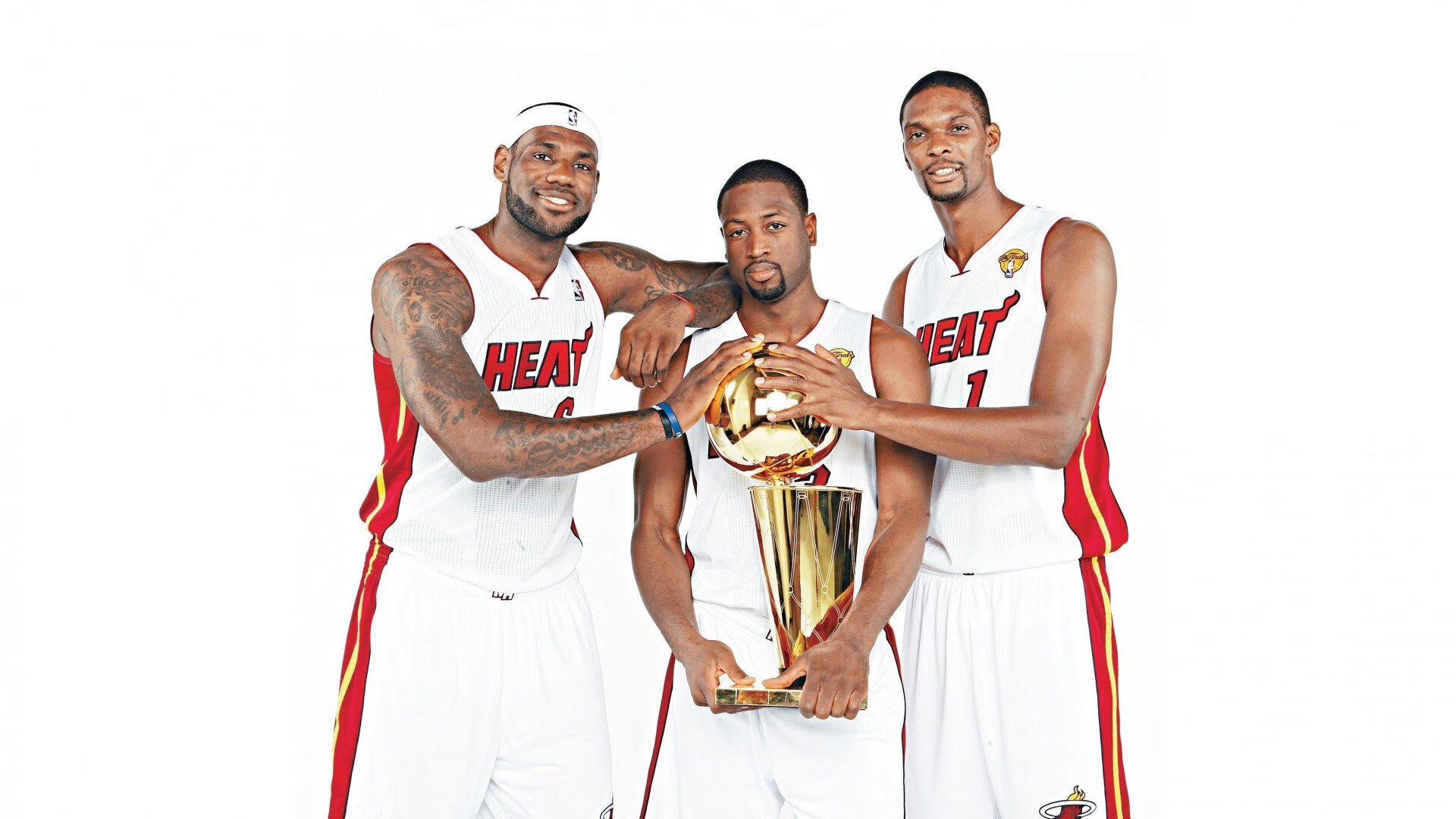 F1新赛季揭幕战之夜，克瓦拉茨赫利亚惊艳四座，当足球天才驶入赛车世界