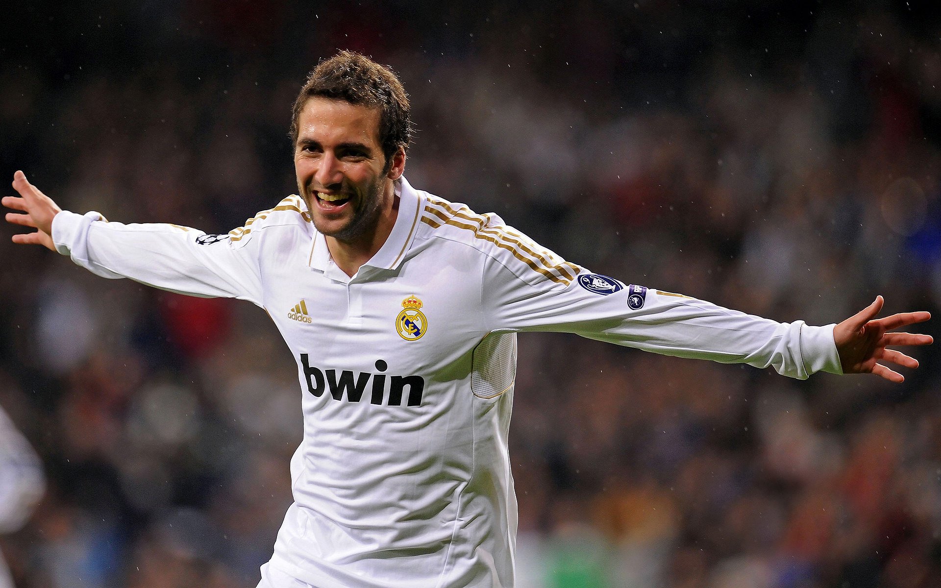 硬仗之王奥亚尔萨瓦尔，尼斯的战术利刃，如何带走利物浦的胜利