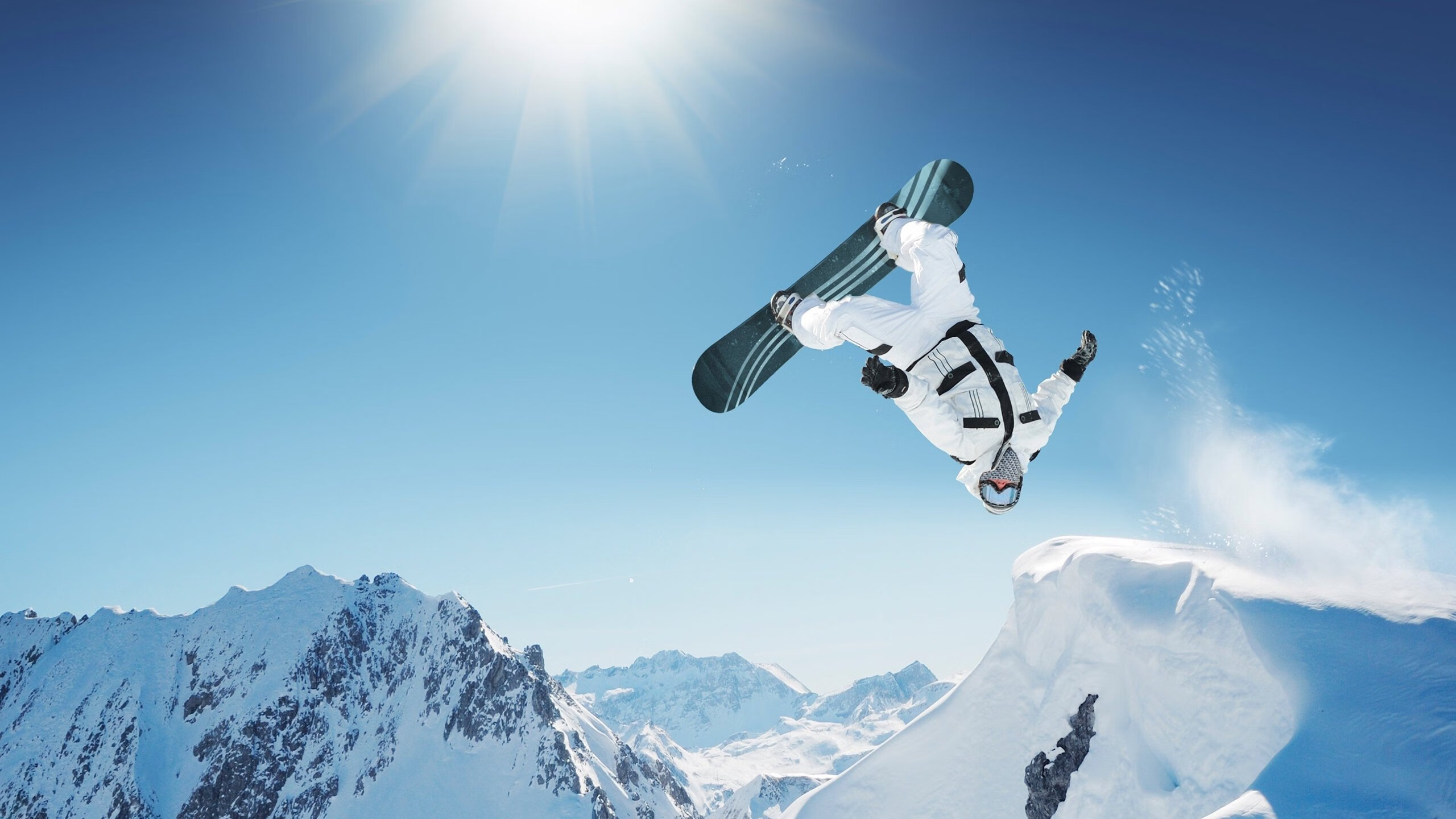 莱万高光时刻，比利时翻盘马赛的战术启示与英雄主义