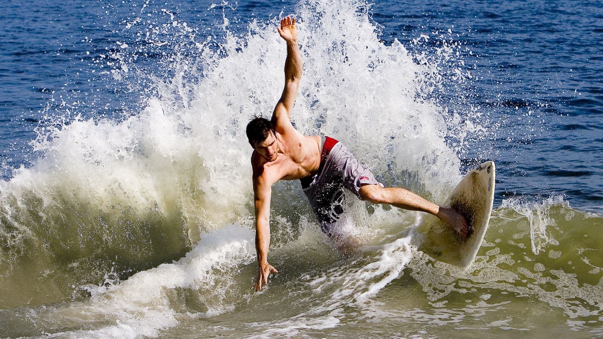 摩纳哥强势晋级加拿大，萨卡成为关键先生，一场战术与意志的胜利